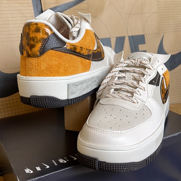 Nike Air Force 1 FONTANKA WMNS Phantom/Light Curry - Picture 10 of 16